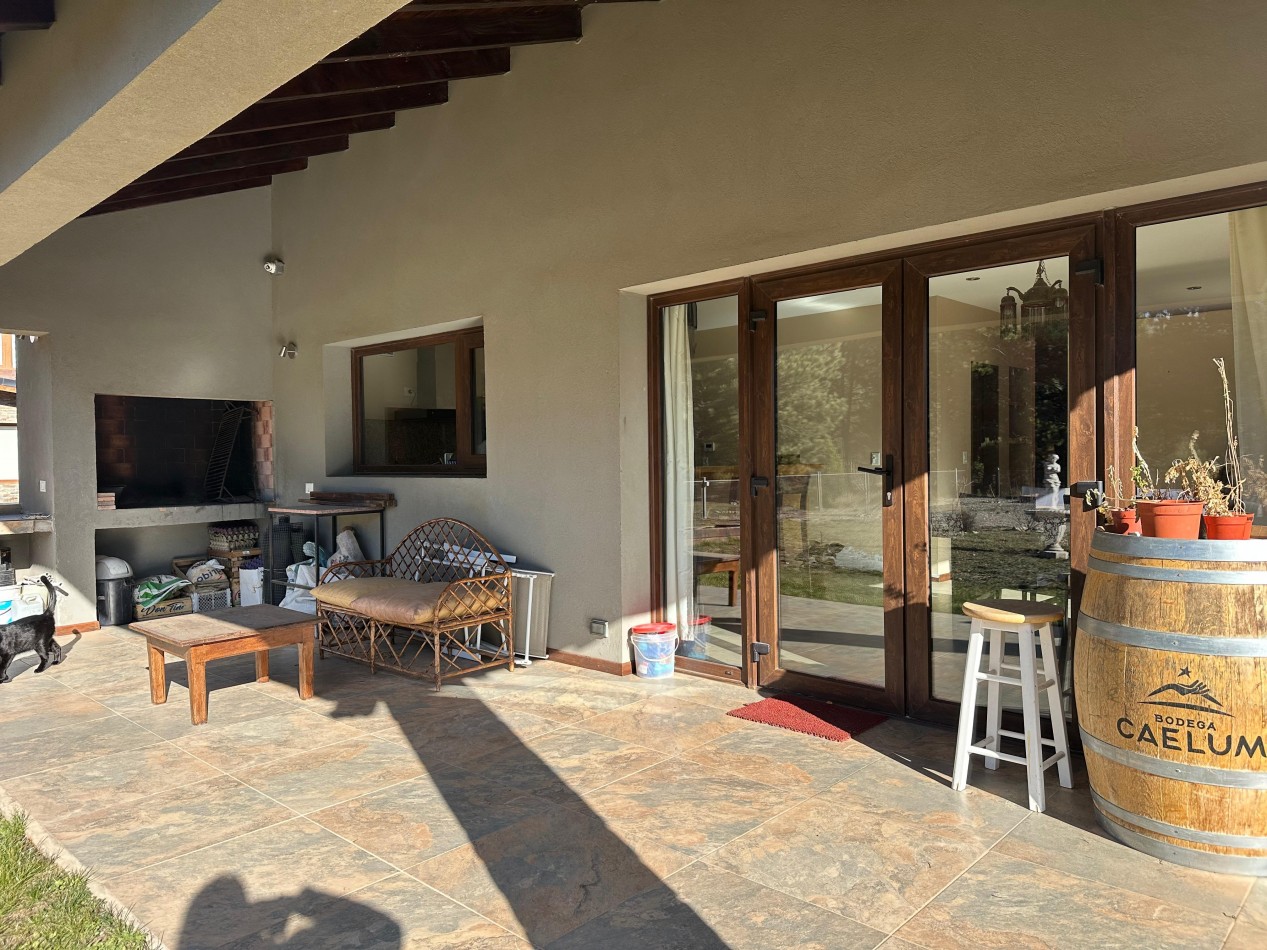 Casa en alquiler Dos Valles