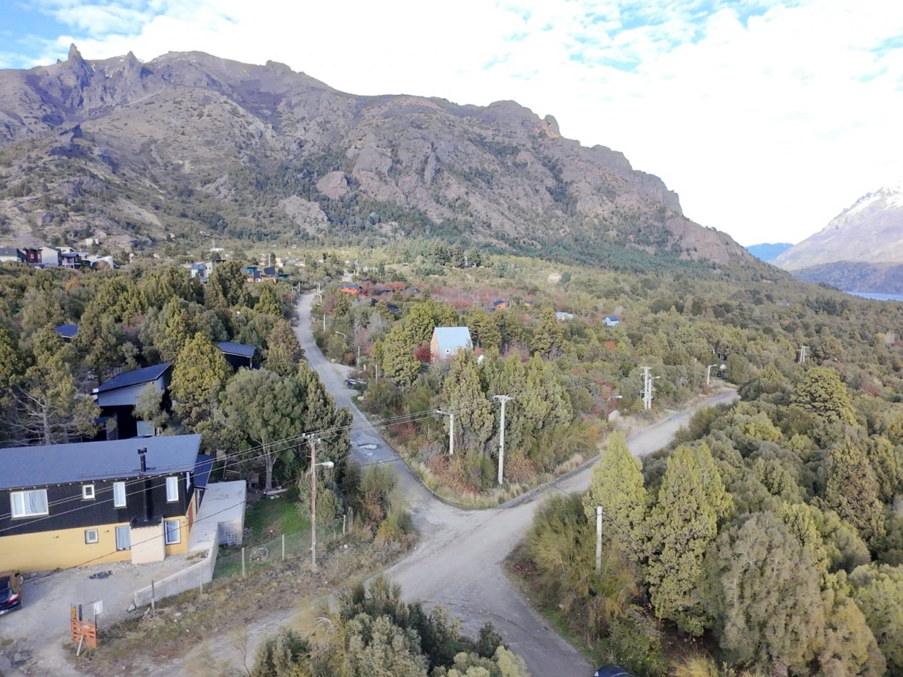 Terreno de 850 m² - Barrio Entrecerros, San Carlos de Bariloche