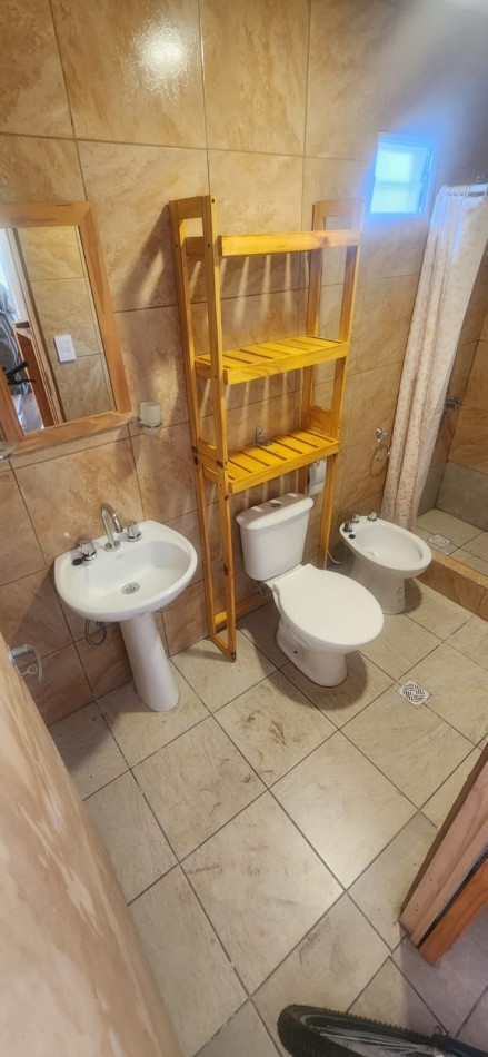 Casa de 2 dormitorios en lote PH de 1200 m2 en Ñirihuau.