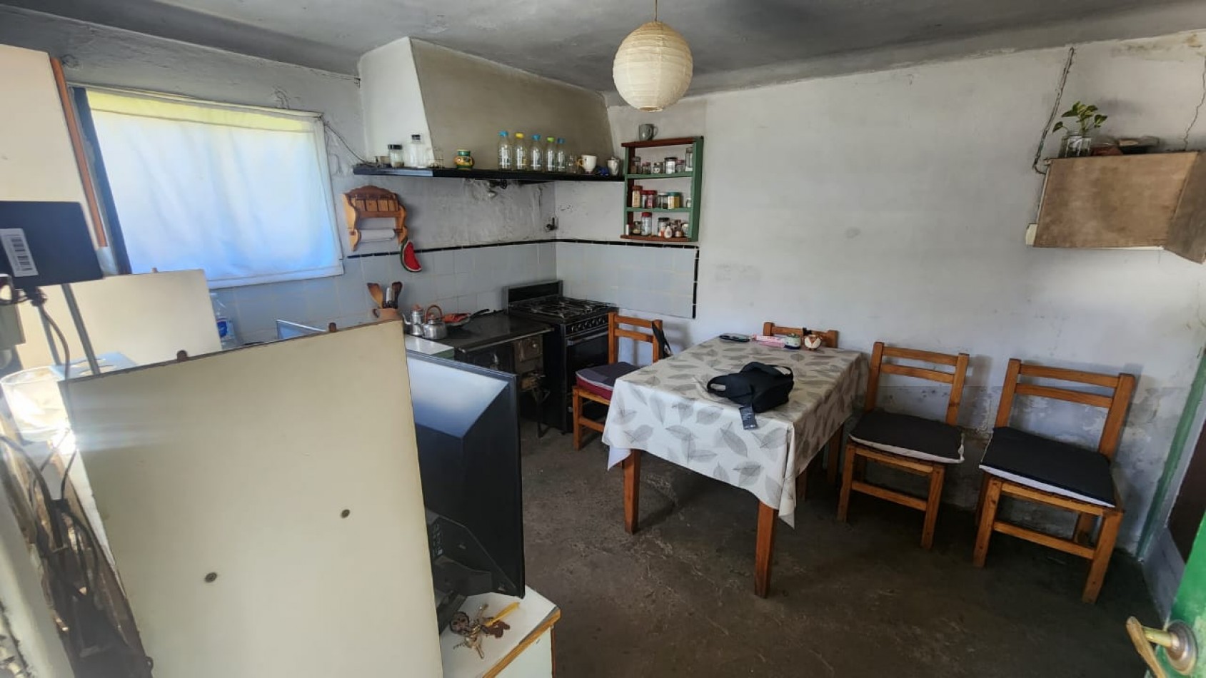 Casa sobre Onelli con gran lote y potencial de desarrollo