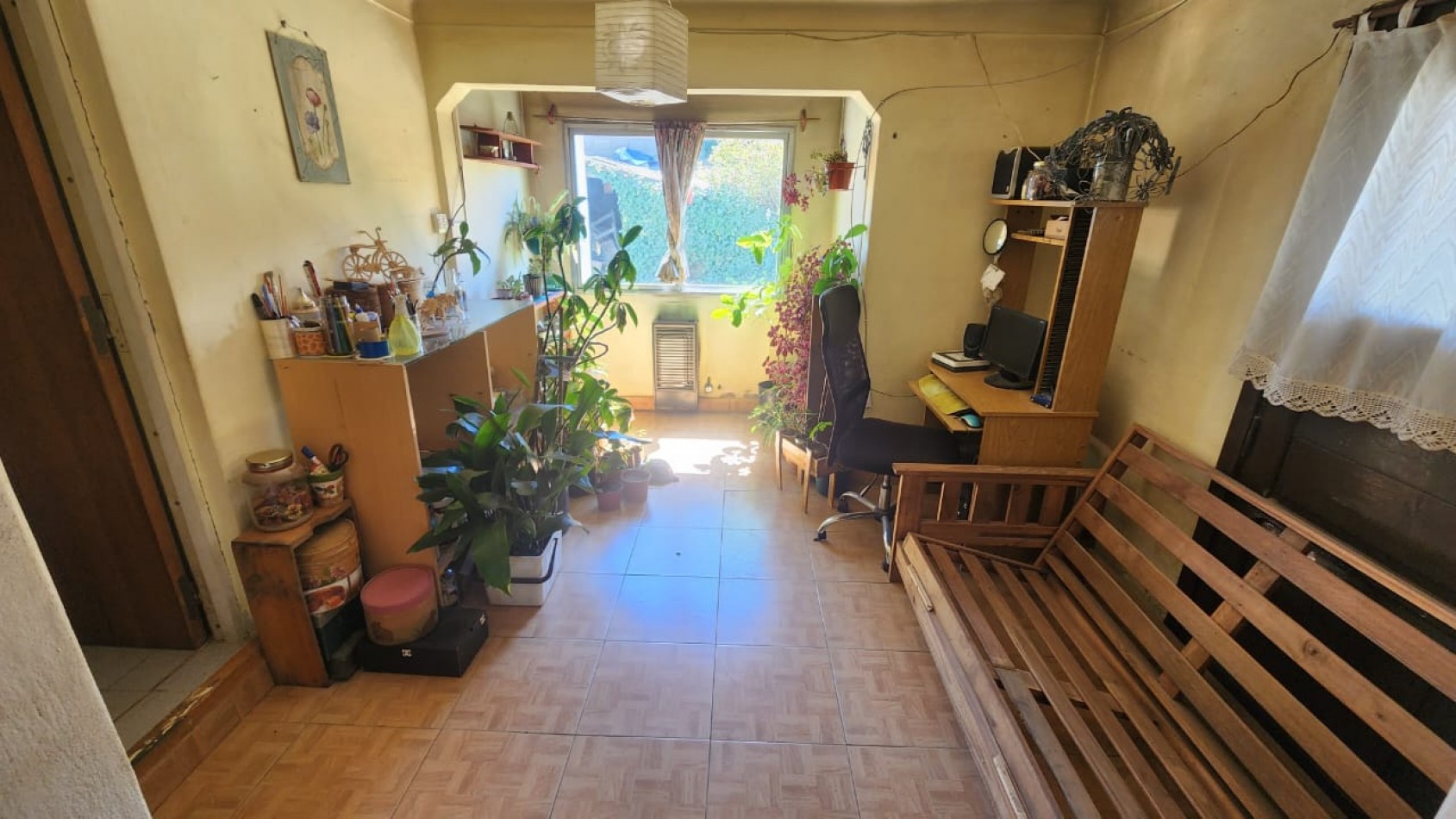 Casa sobre Onelli con gran lote y potencial de desarrollo