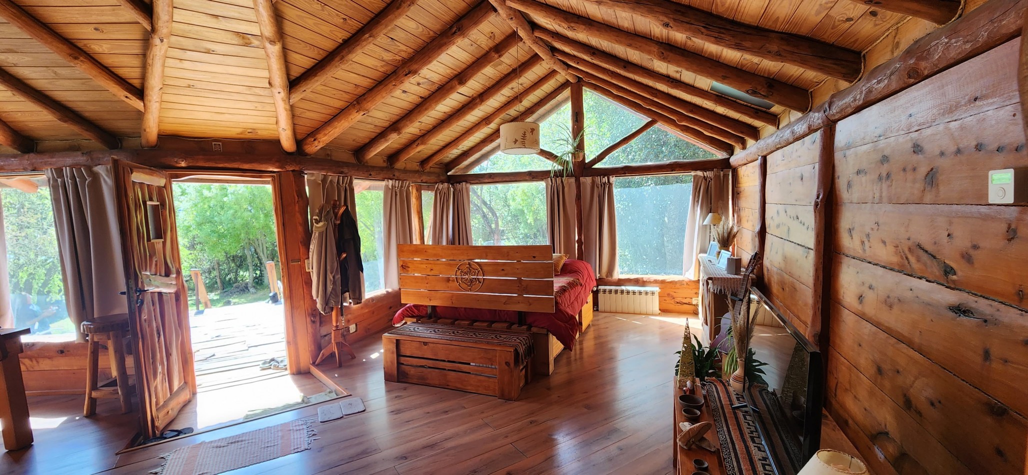 Casa en venta en Barrio Los Coihues - Entorno natural y apta turismo