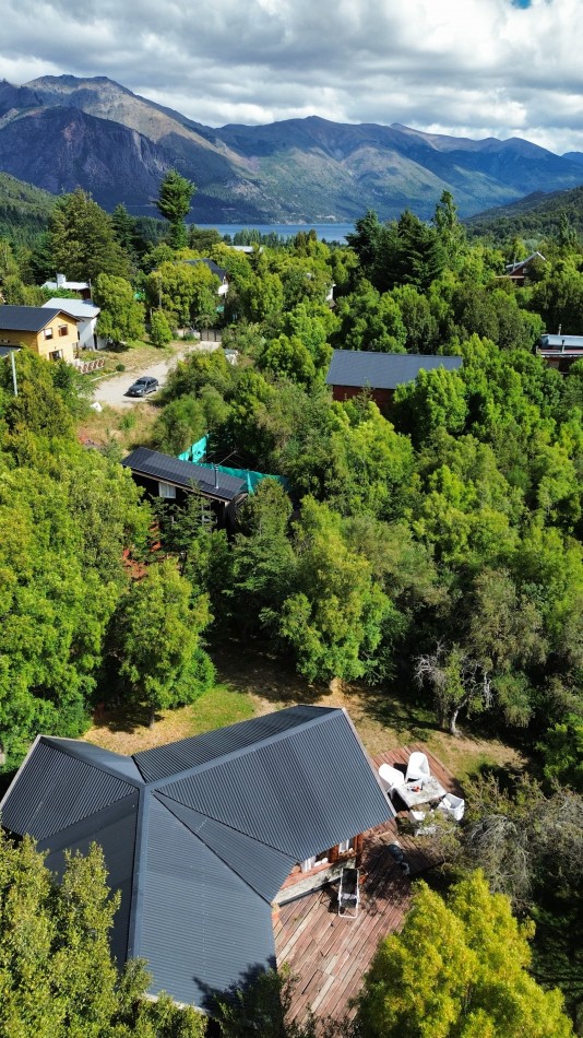 Casa en venta en Barrio Los Coihues - Entorno natural y apta turismo