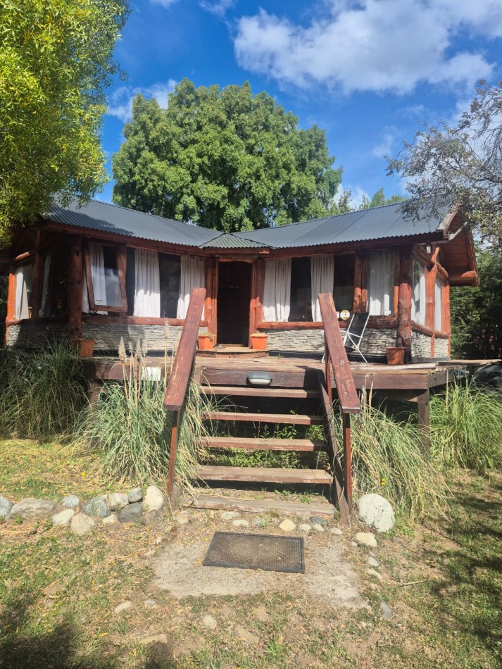 Casa en venta en Barrio Los Coihues - Entorno natural y apta turismo