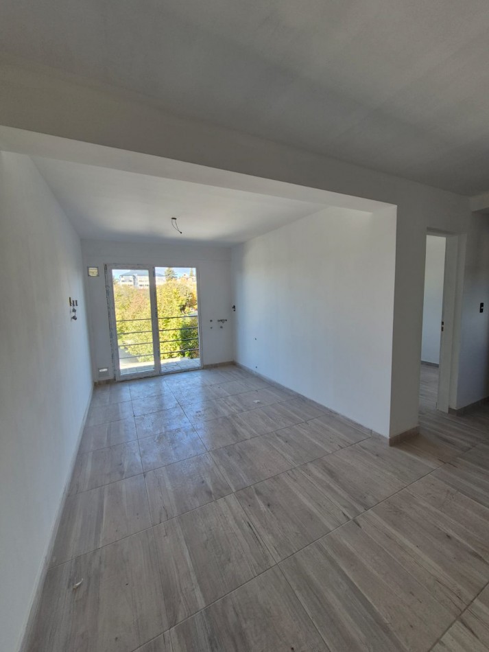 Departamento mas cochera