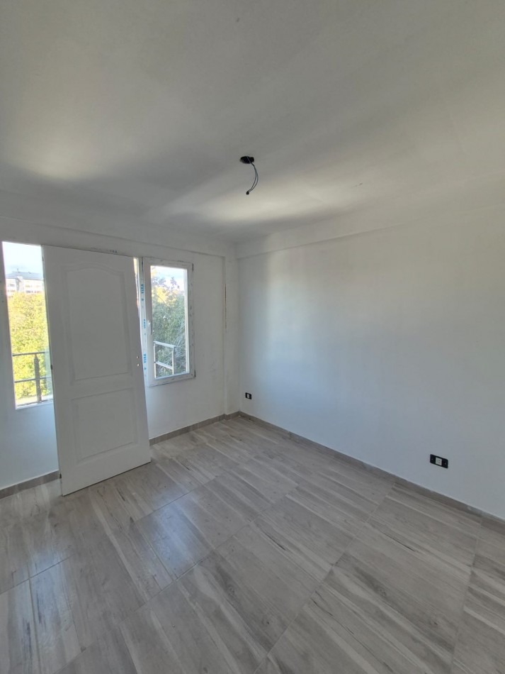 Departamento mas cochera