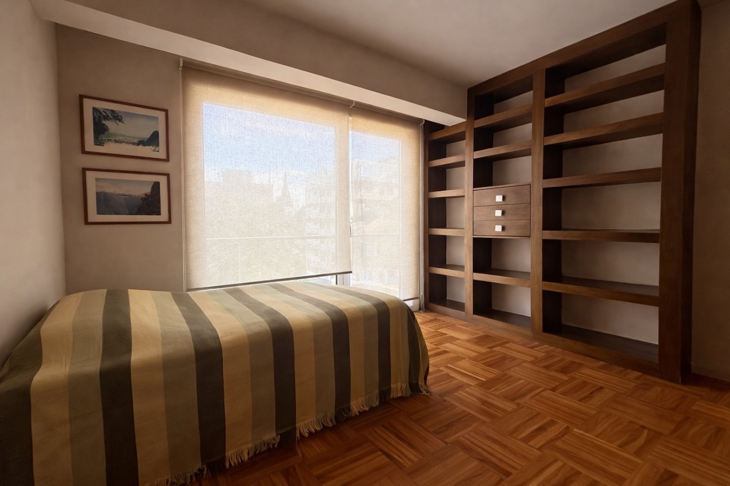 Piso de tres dormitorios con vista + cochera