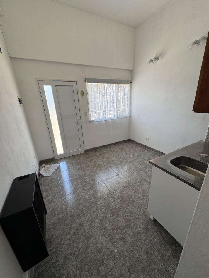 Alquiler permanente 1 dormitorio - B° Ñireco 