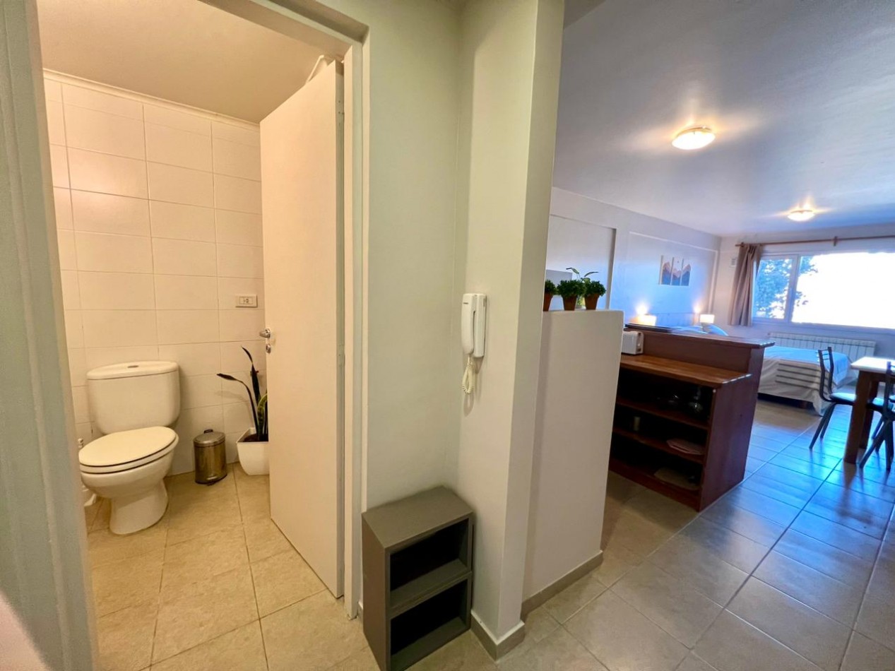 Departamento centrico amoblado en alquiler permanente